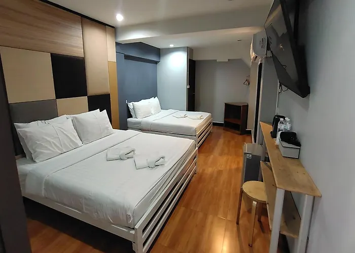Pratunam Family House Hotel